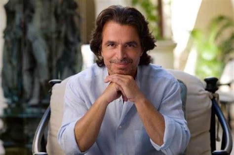 Yanni Biography, Age, Height, Wife, Net Worth, Family